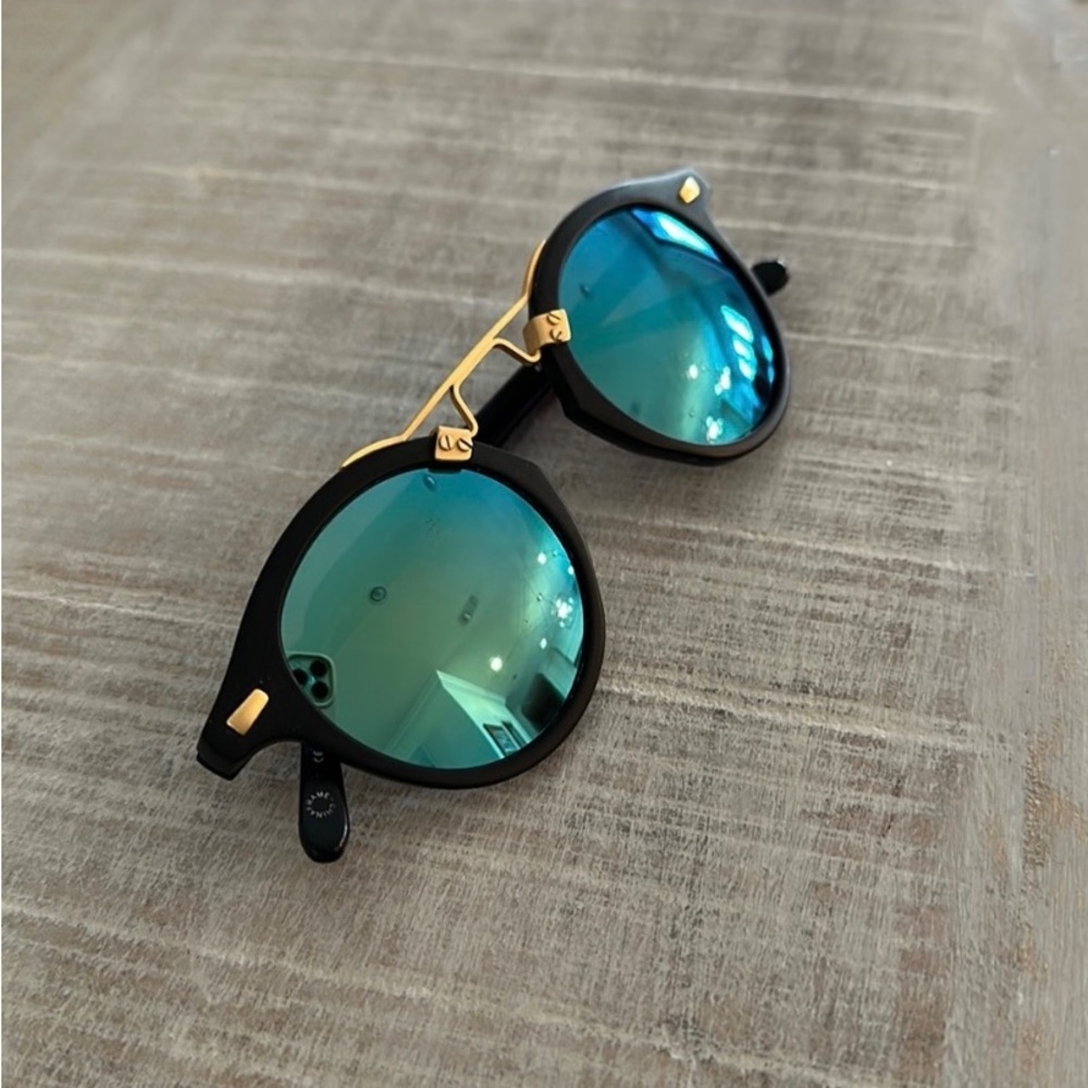 Krewe St. Louis Mirrored Tint Sunglasses